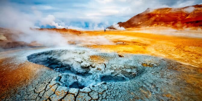 A Seequent e a associação internacional de energia geotérmica fazem parceria para aproveitar ao máximo o potencial da energia geotérmica e garantir um futuro sustentável